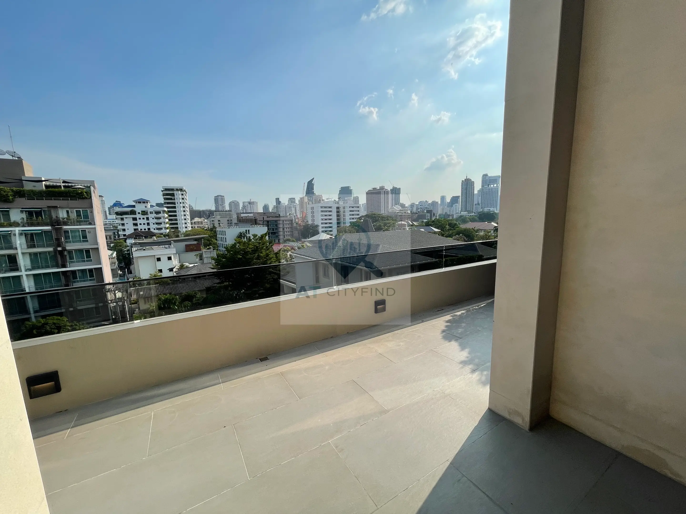 3 Bed/ 3 Bath Nivati Thonglor