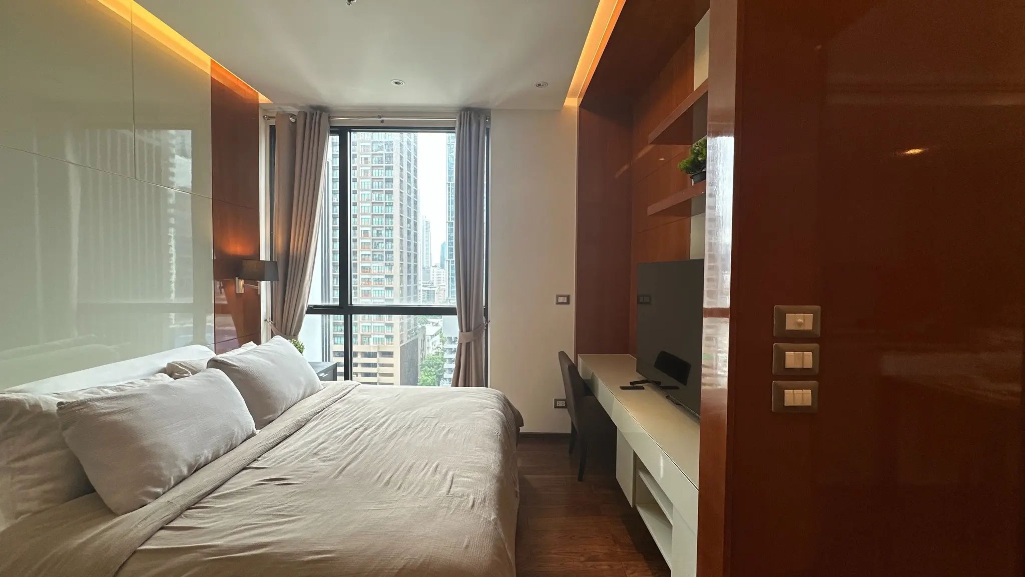1 Bedroom / 1 Bathroom The Address Sukhumvit 28