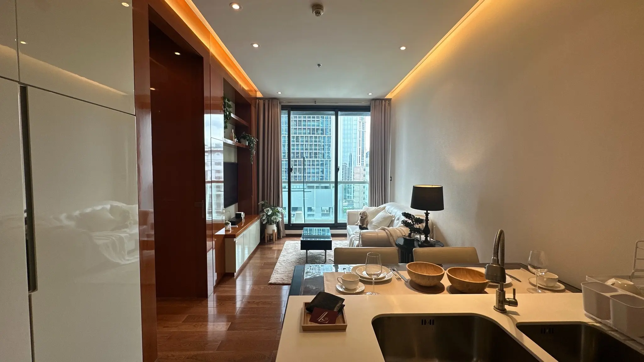 1 Bedroom / 1 Bathroom The Address Sukhumvit 28