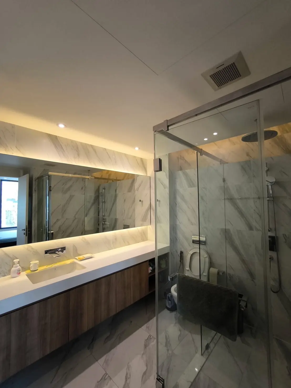 1 Bed/ 1 Bath MUNIQ 23 for Rent