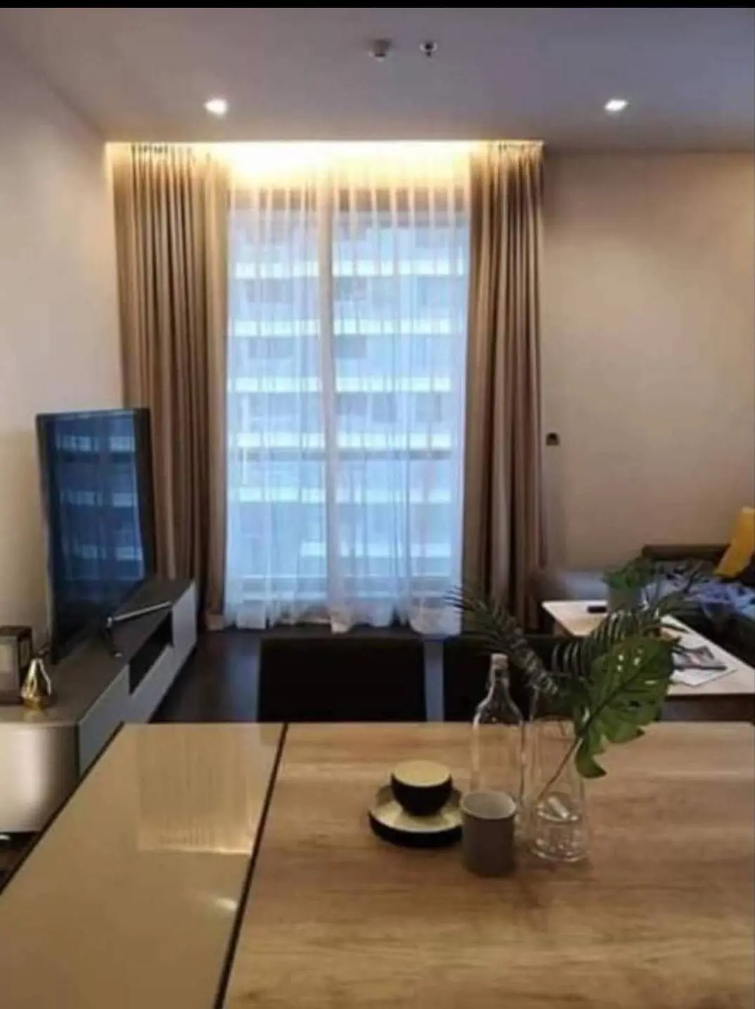 2 Bed/ 2 Bath The XXXIX by Sansiri