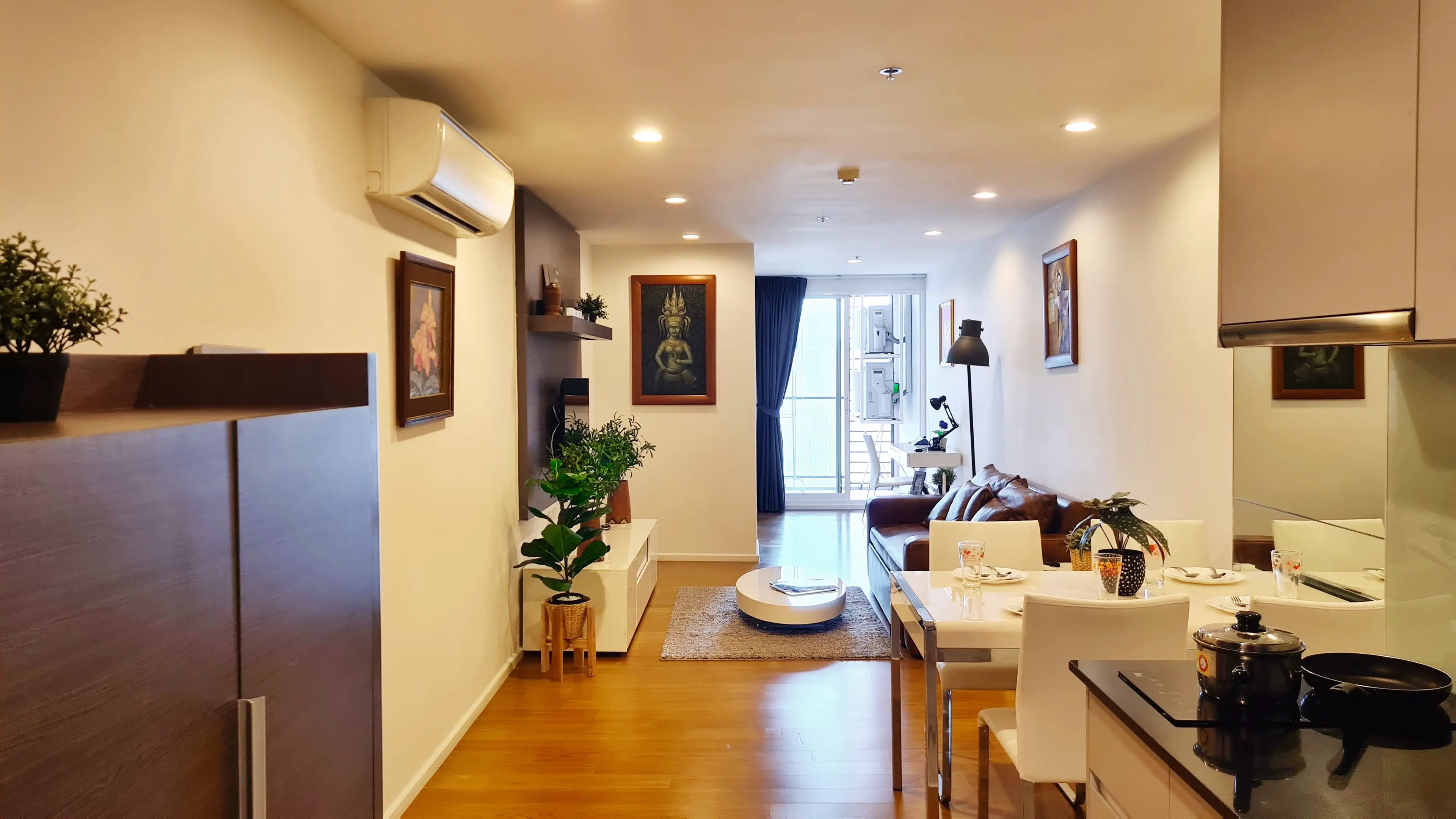 1 Bed/ 1 Bath 15 Sukhumvit Residence 