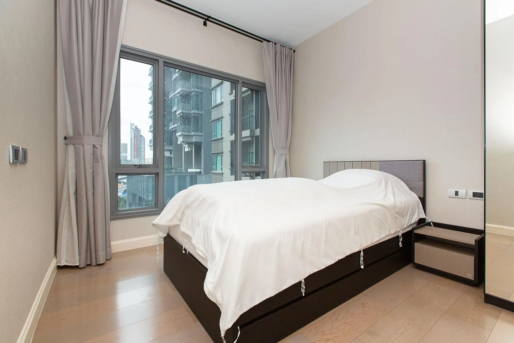 2 Bed/ 2 Bath The Crest Sukhumvit 34 