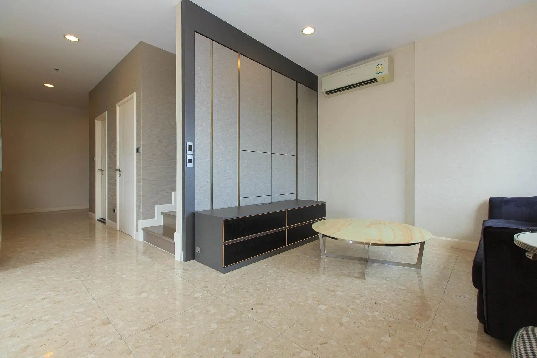 2 Bed/ 2 Bath The Crest Sukhumvit 34 