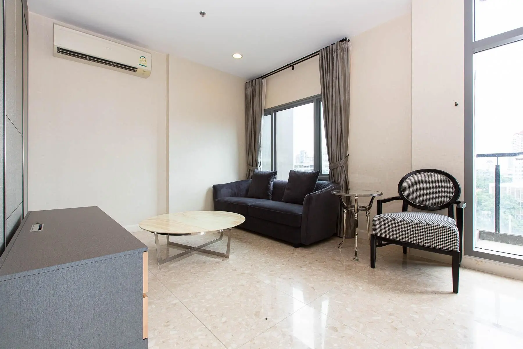 2 Bed/ 2 Bath The Crest Sukhumvit 34 