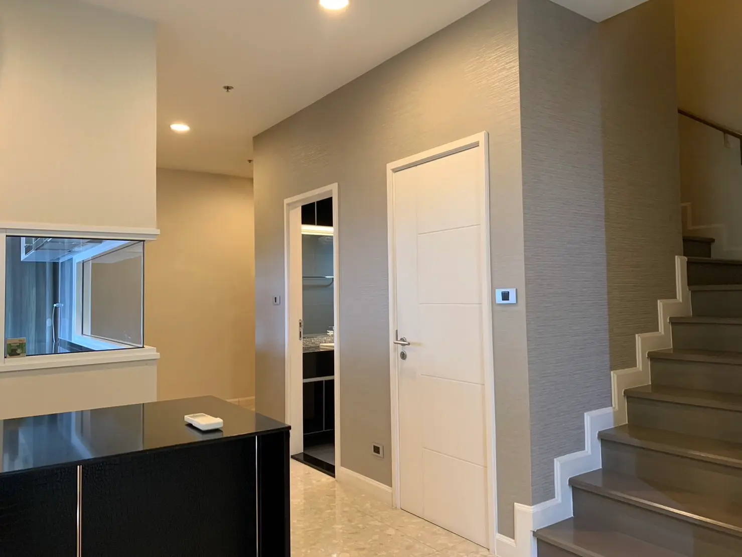 2 Bed/ 2 Bath The Crest Sukhumvit 34 
