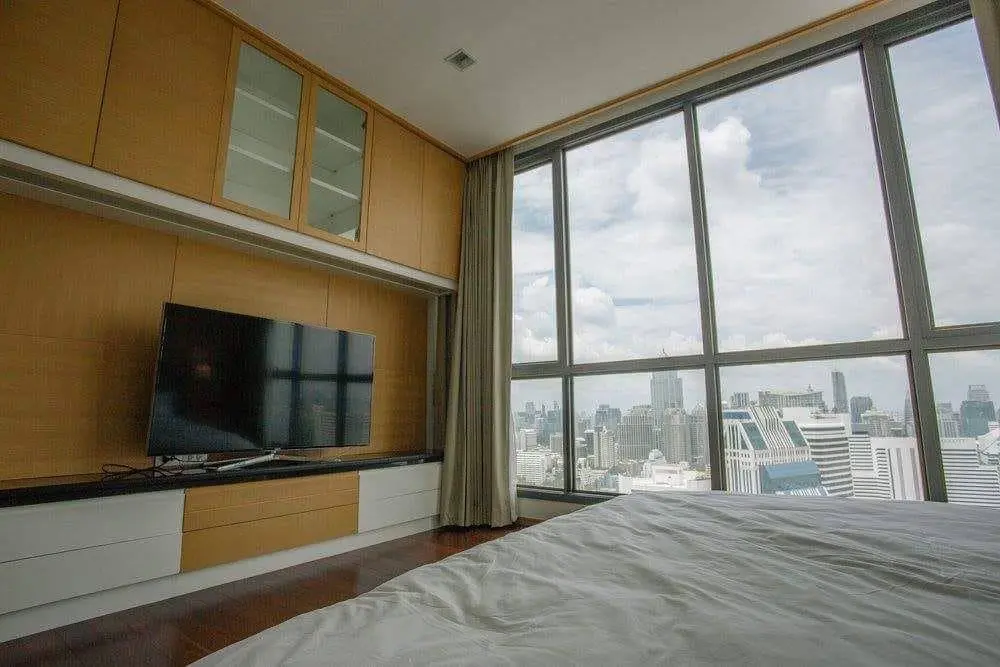 2 Bed/ 2 Bath Hyde Sukhumvit 13