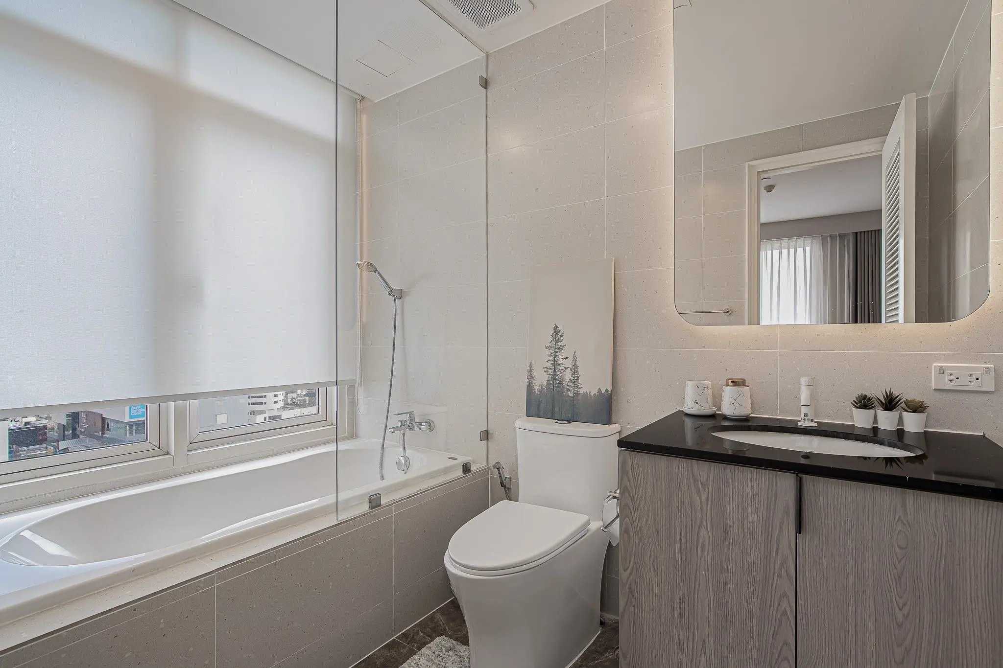 3 Bed/ 3 Bath Hampton Thonglor 10