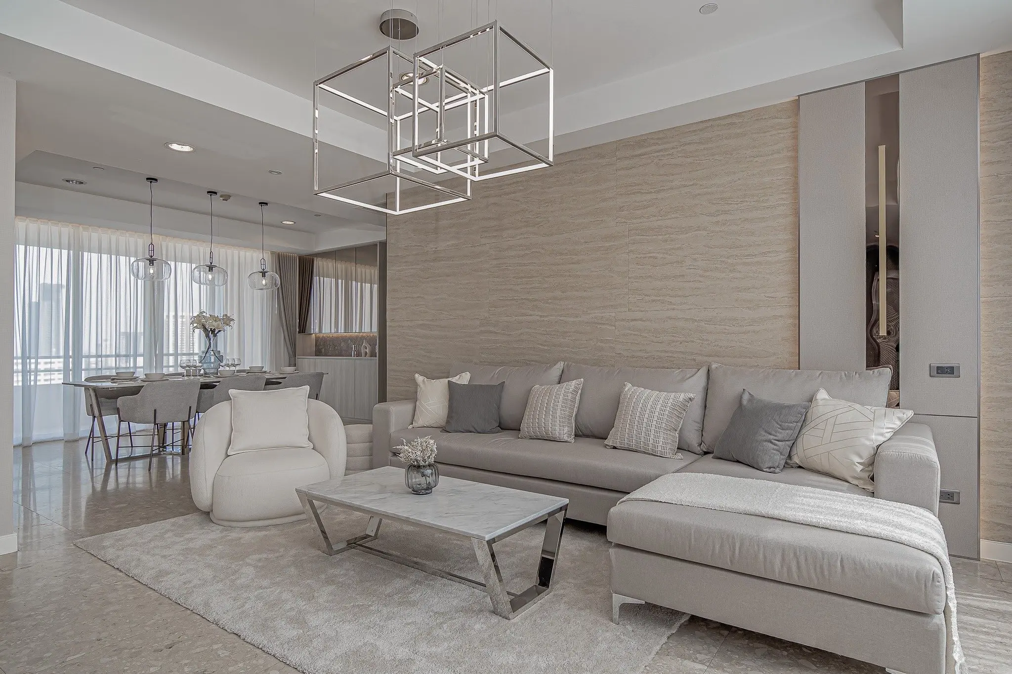 3 Bed/ 3 Bath Hampton Thonglor 10
