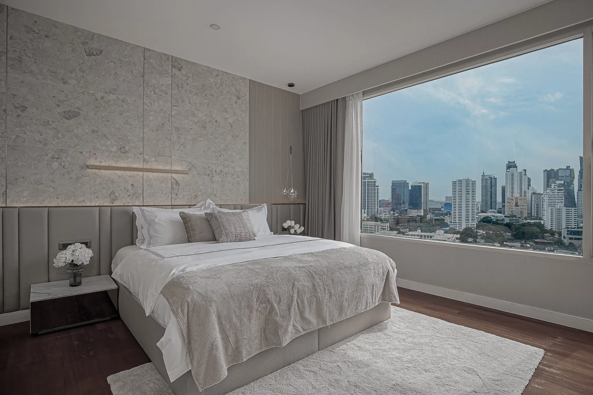 3 Bed/ 3 Bath Hampton Thonglor 10