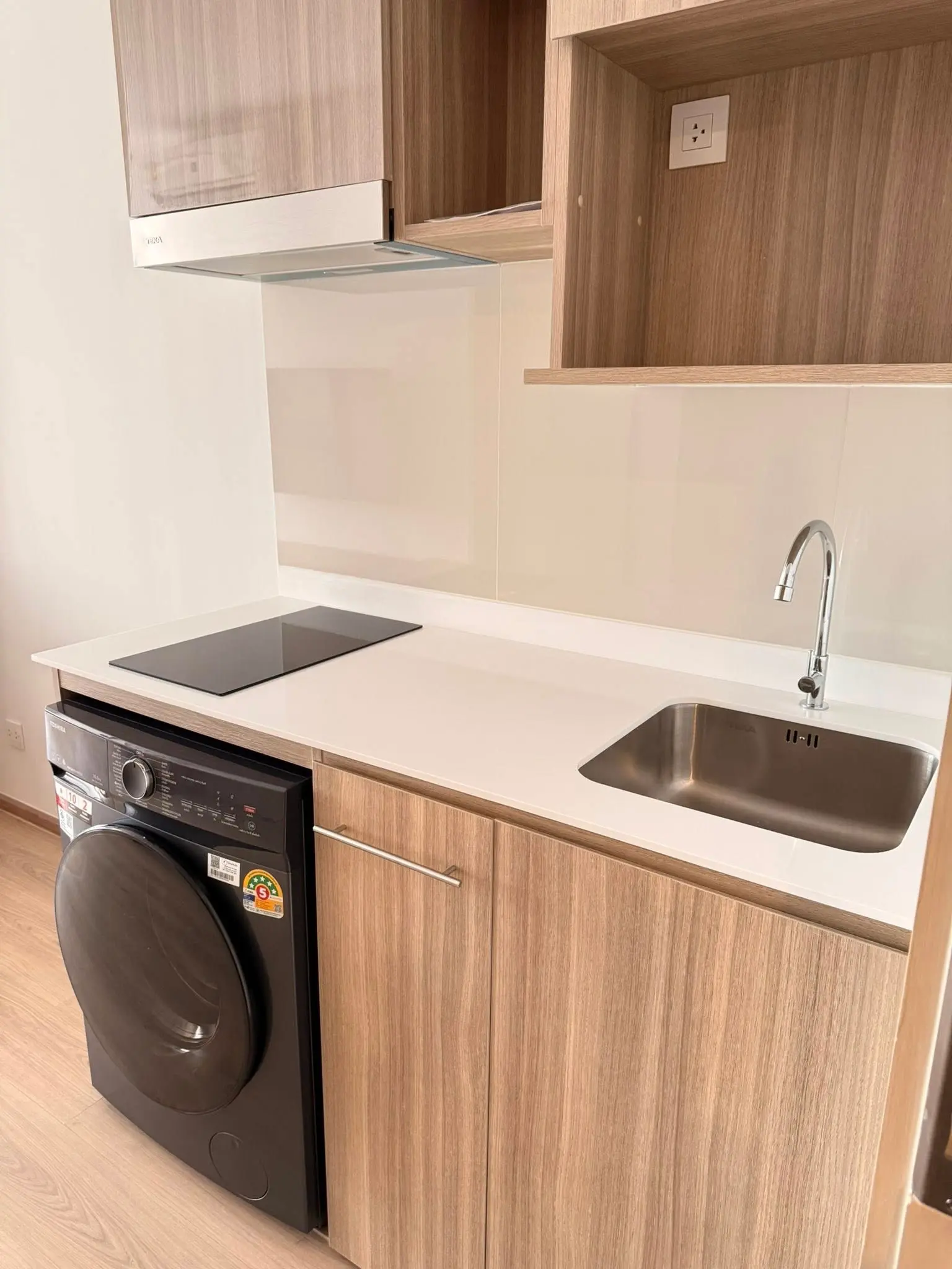 1 Bed+/ 1 Bath Life Rama 4–Asoke