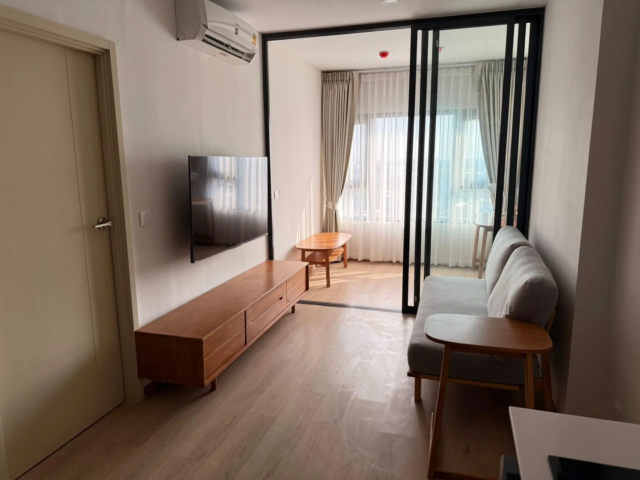 1 Bed+/ 1 Bath Life Rama 4–Asoke