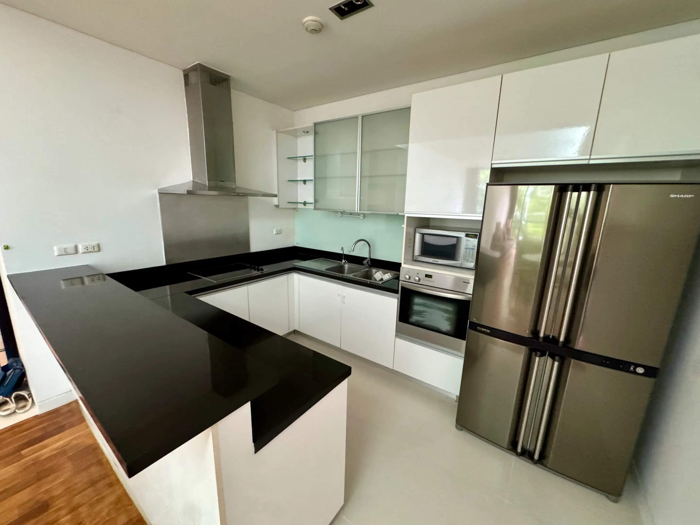 2 Bed/ 2 Bath Domus 16