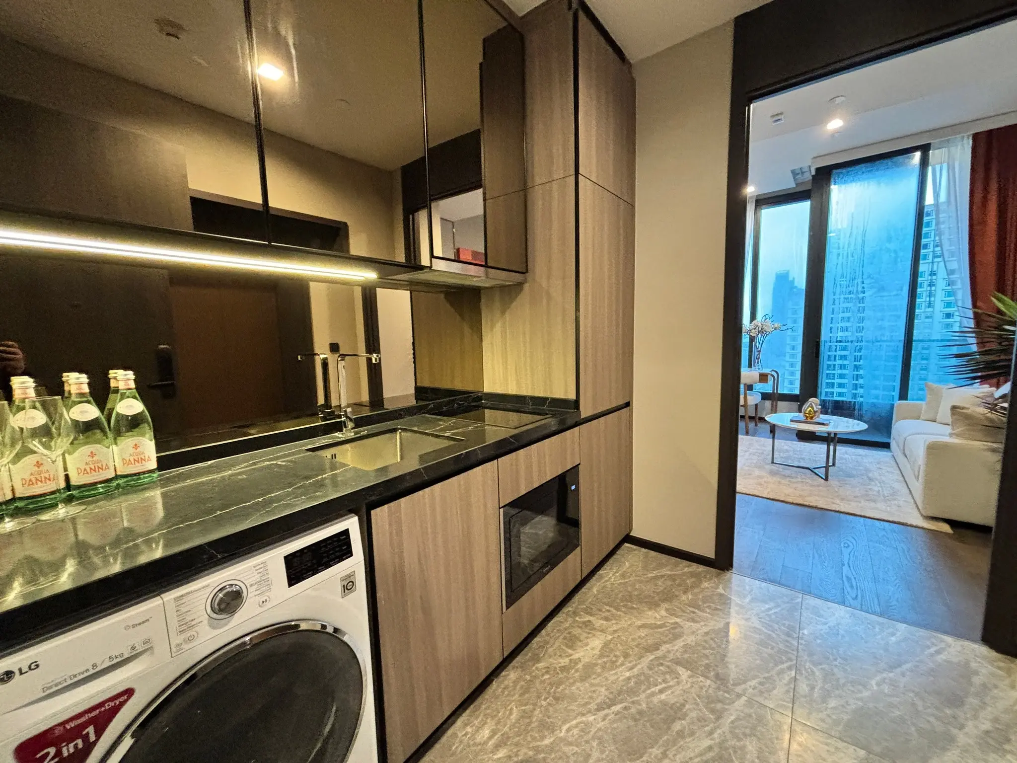 1 Bed/ 1 Bath Aestiq Thonglor