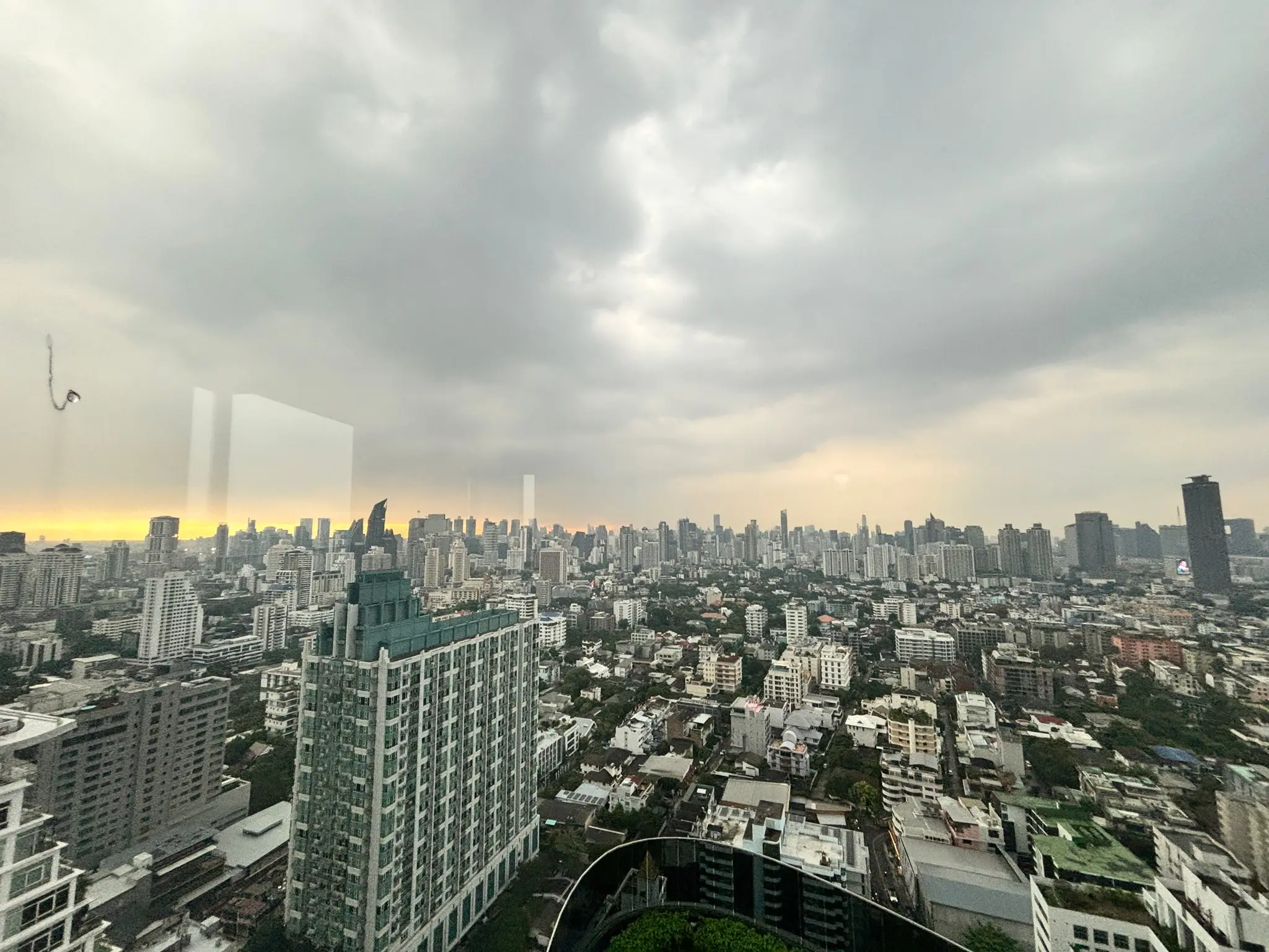 Bare-shell Penthouse. Aestiq Thonglor