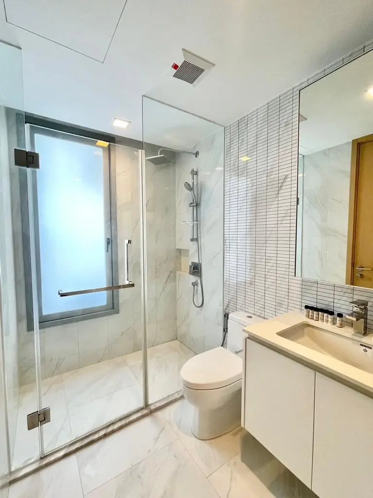 2 Bed/ 1 Bath Hyde Sukhumvit 11