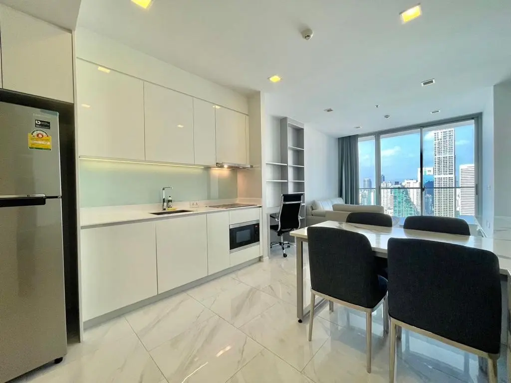 2 Bed/ 1 Bath Hyde Sukhumvit 11