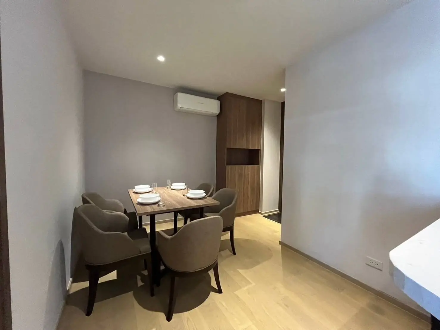 2 Beds/ 1 Bath Runesu Thonglor 5