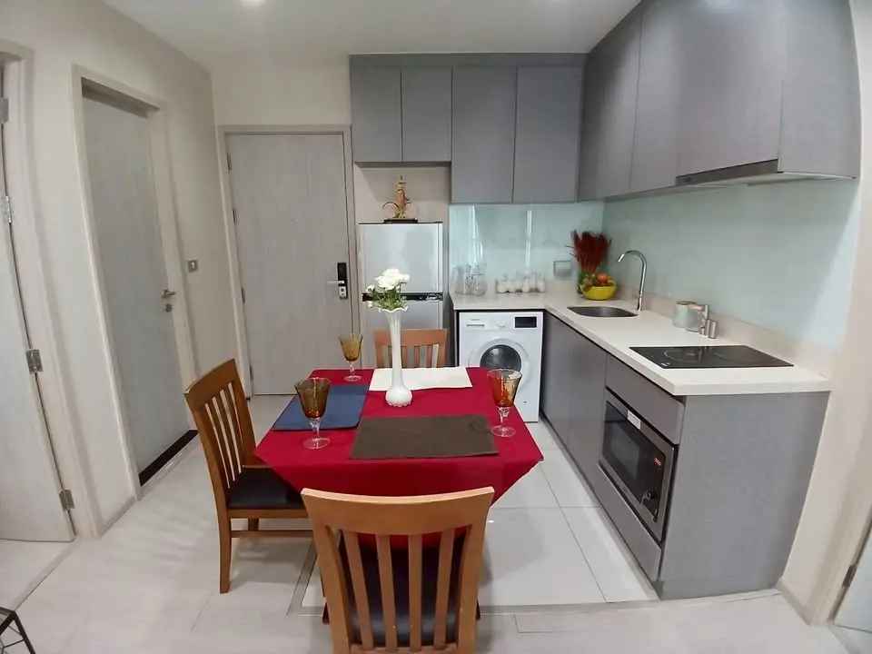 2 Bed/ 2 Bath Rhythm Sukhumvit 36–38