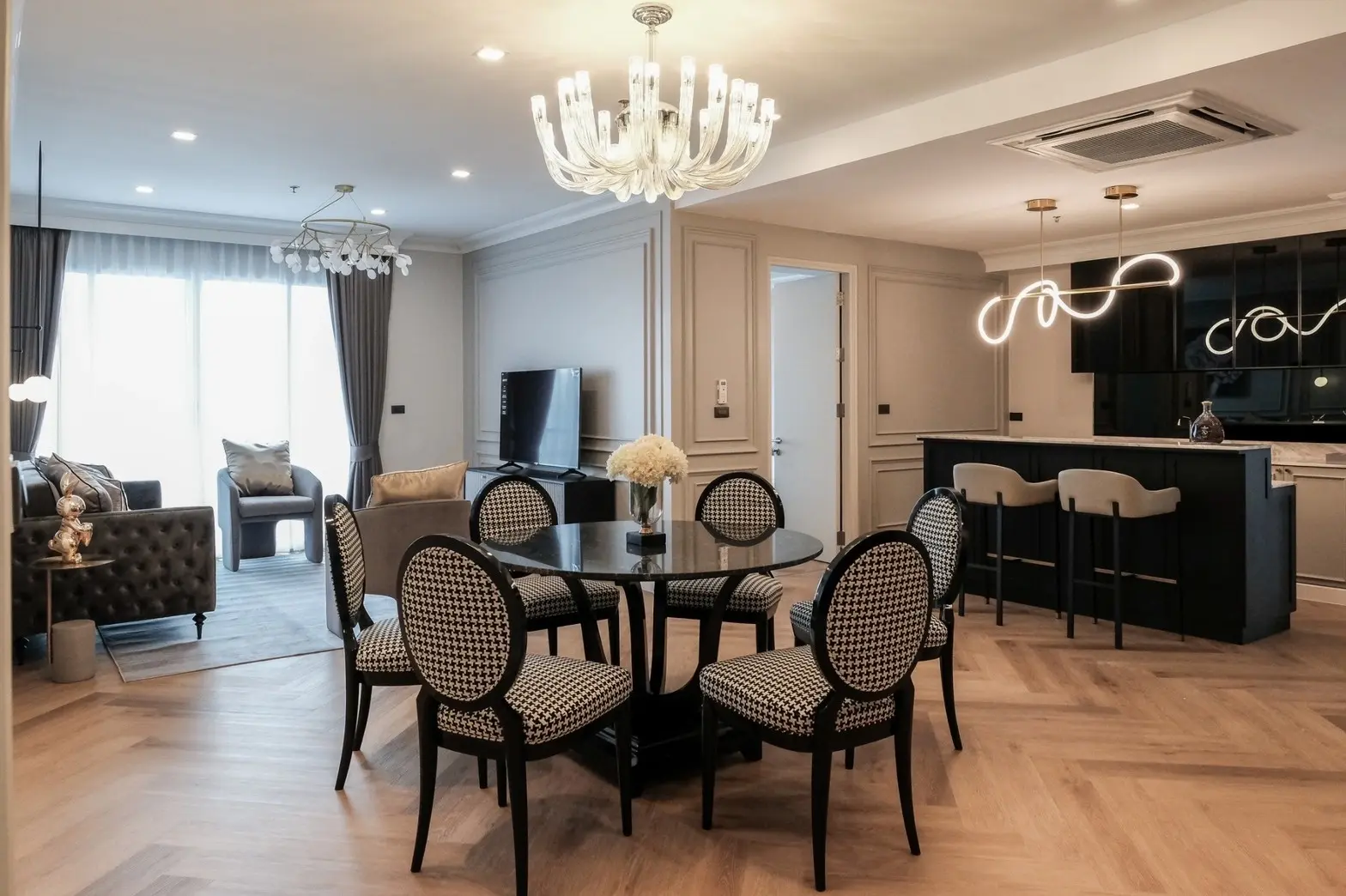 3 Beds/ 2 Baths Nusasiri Grand