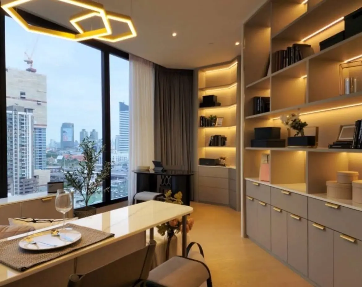 2 Bed/ 2 Bath Ashton Asoke-Rama 9