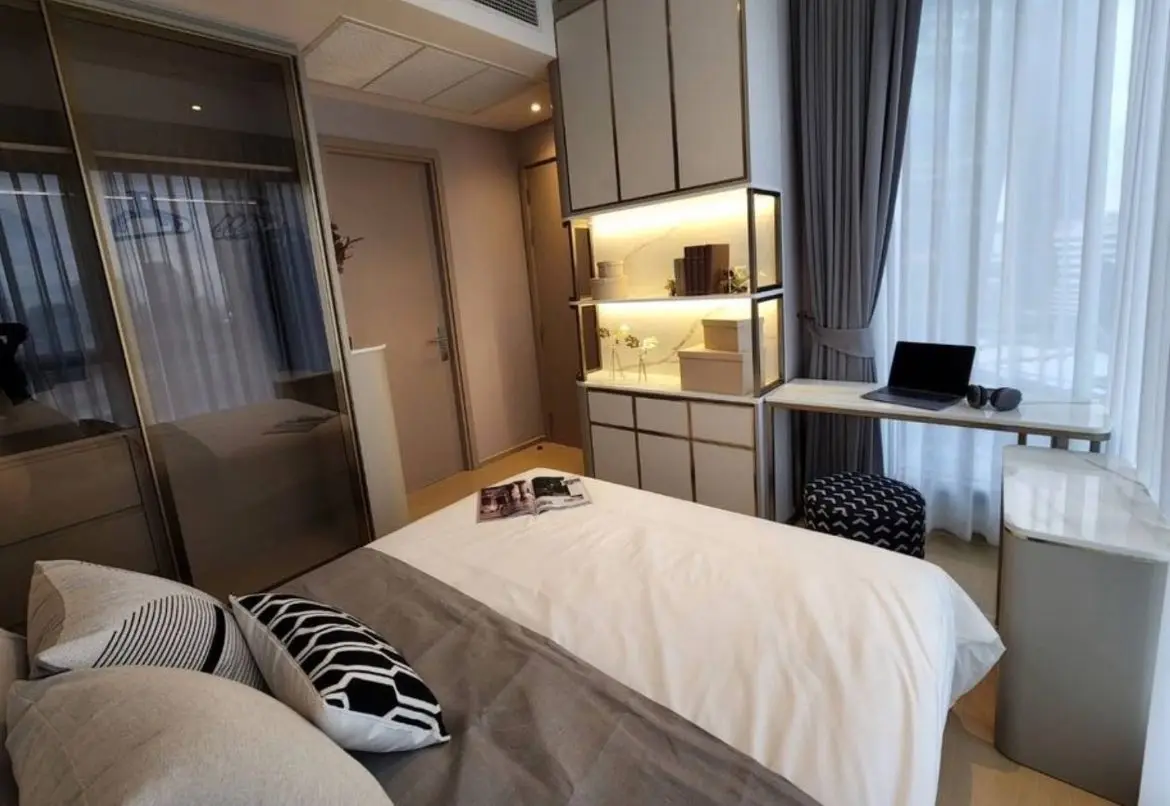 2 Bed/ 2 Bath Ashton Asoke-Rama 9