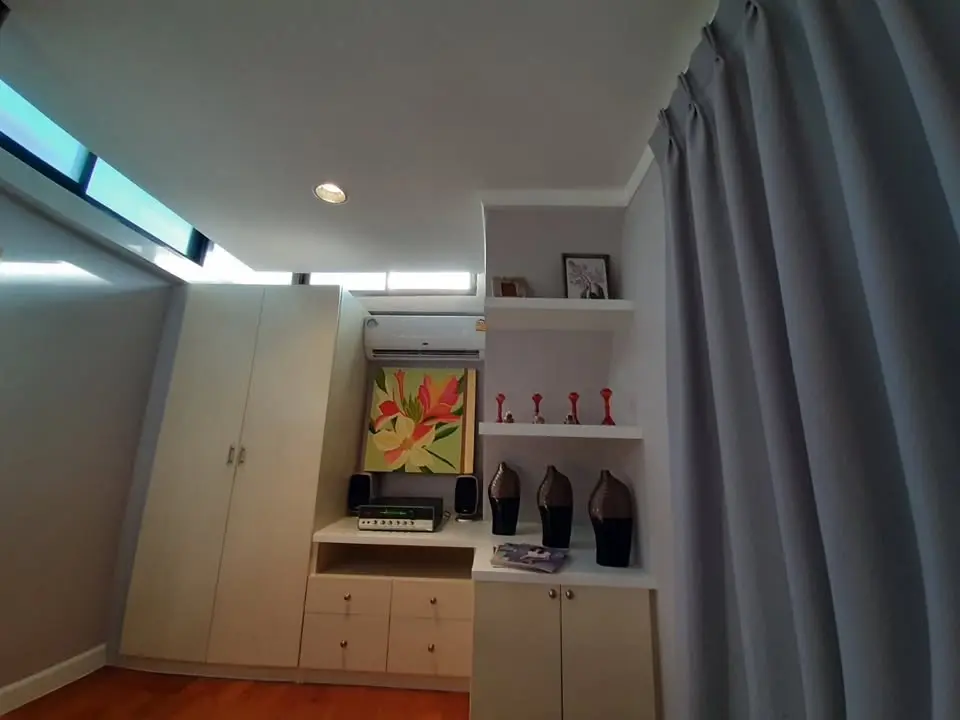 2 Bed/ 1 Bath Supalai Place Sukhumvit 39