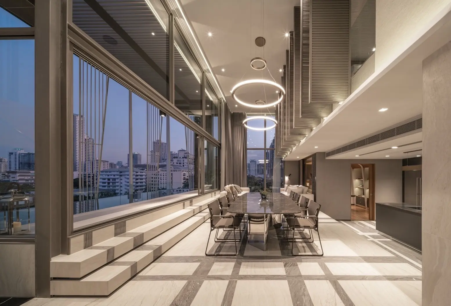 Penthouse Fynn Sukhumvit 31