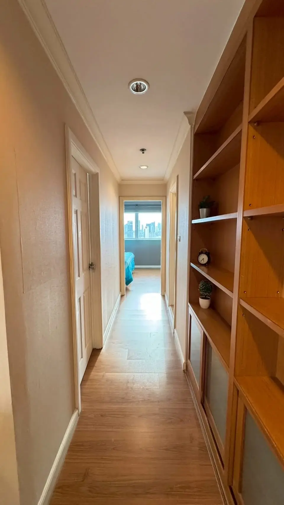 2 Bed/ 1 Bath Grand Park View Asok
