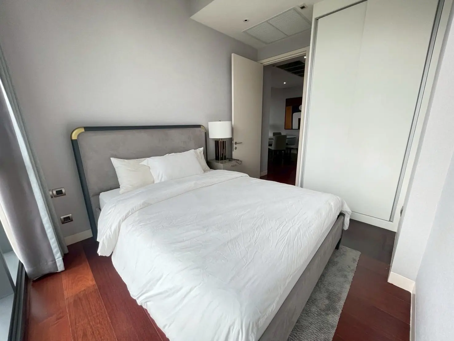 2 Bed/ 2 Bath KHUN by YOO