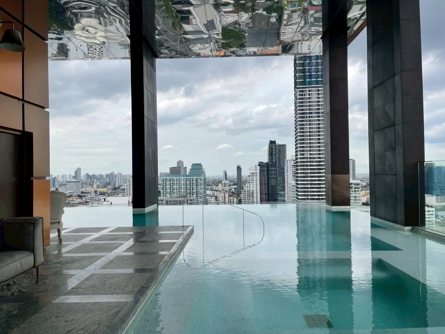 2 Bed/ 2 Bath KHUN by YOO
