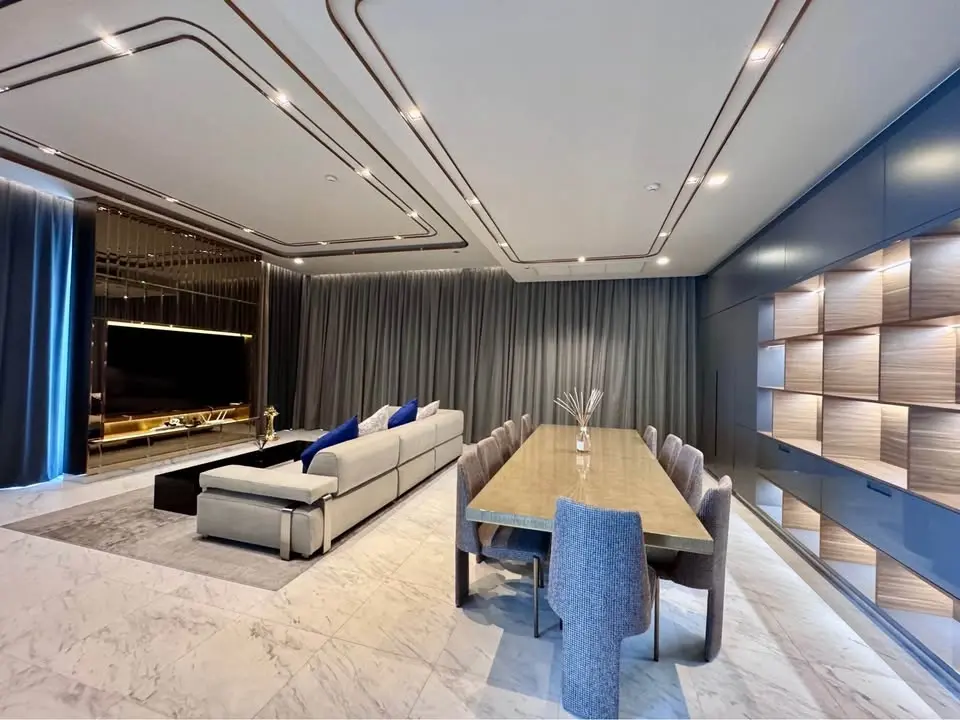 3 Bed/ 4 Bath The Monument Thonglor