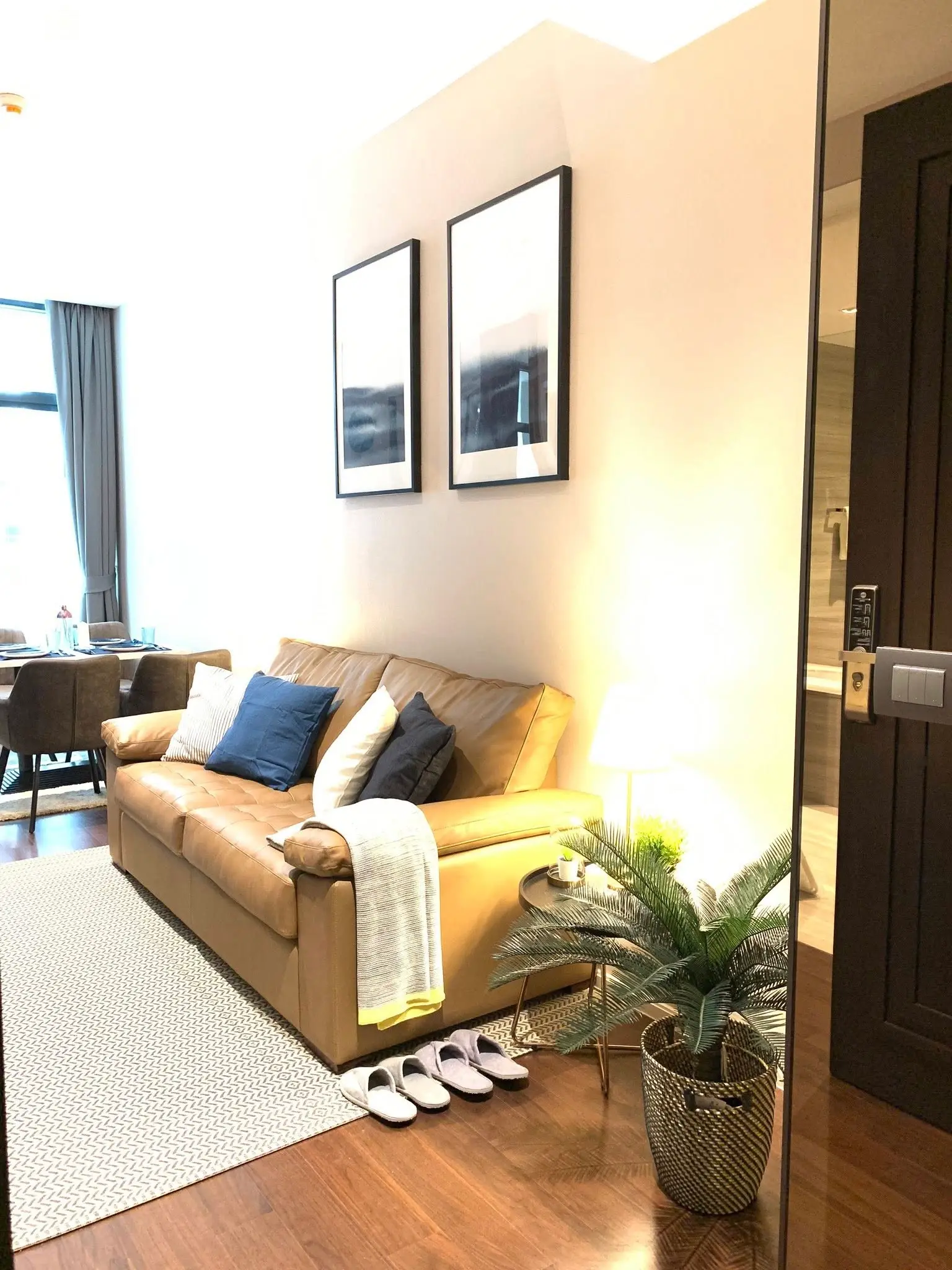 1 Bed/ 1 Bath The Diplomat 39