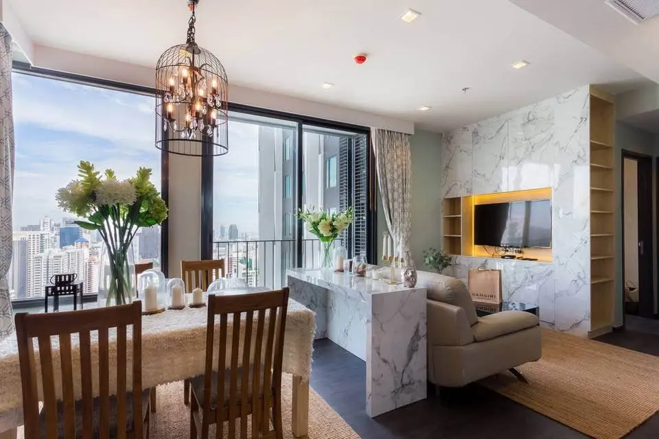 1 bed/ 1 bath Edge Sukhumvit 23