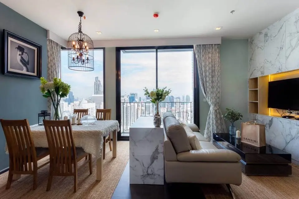 1 bed/ 1 bath Edge Sukhumvit 23