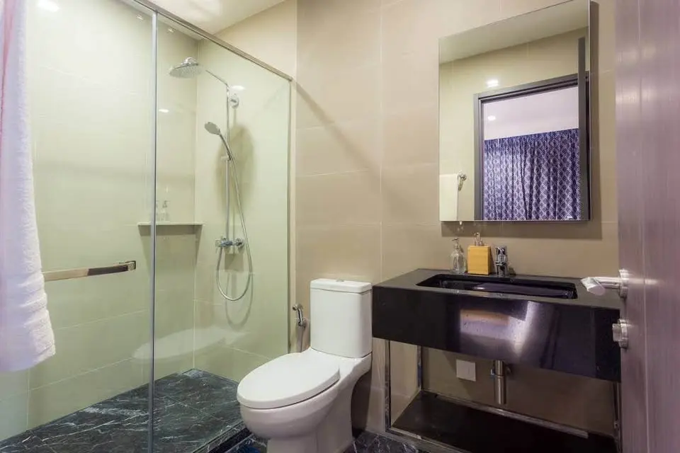 1 bed/ 1 bath Edge Sukhumvit 23