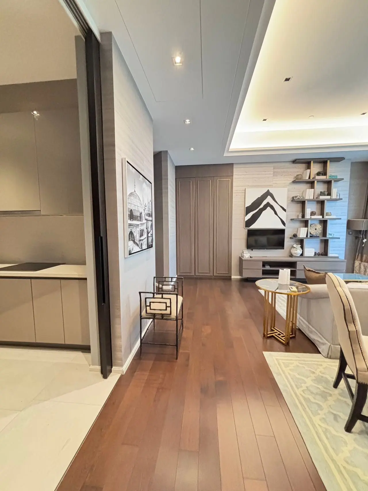 3 Bed/ 4 Bath Diplomat 39 