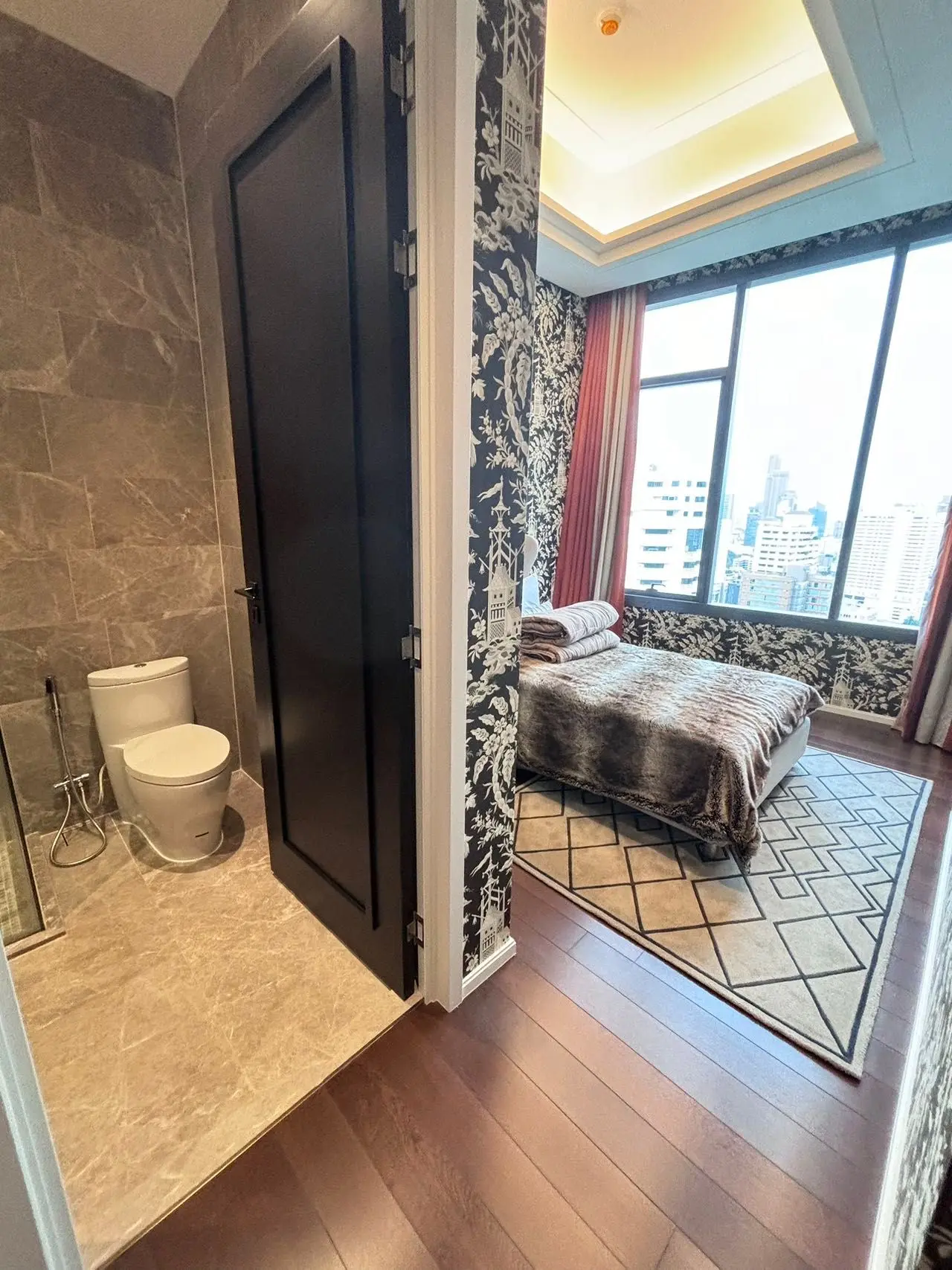 3 Bed/ 4 Bath Diplomat 39 