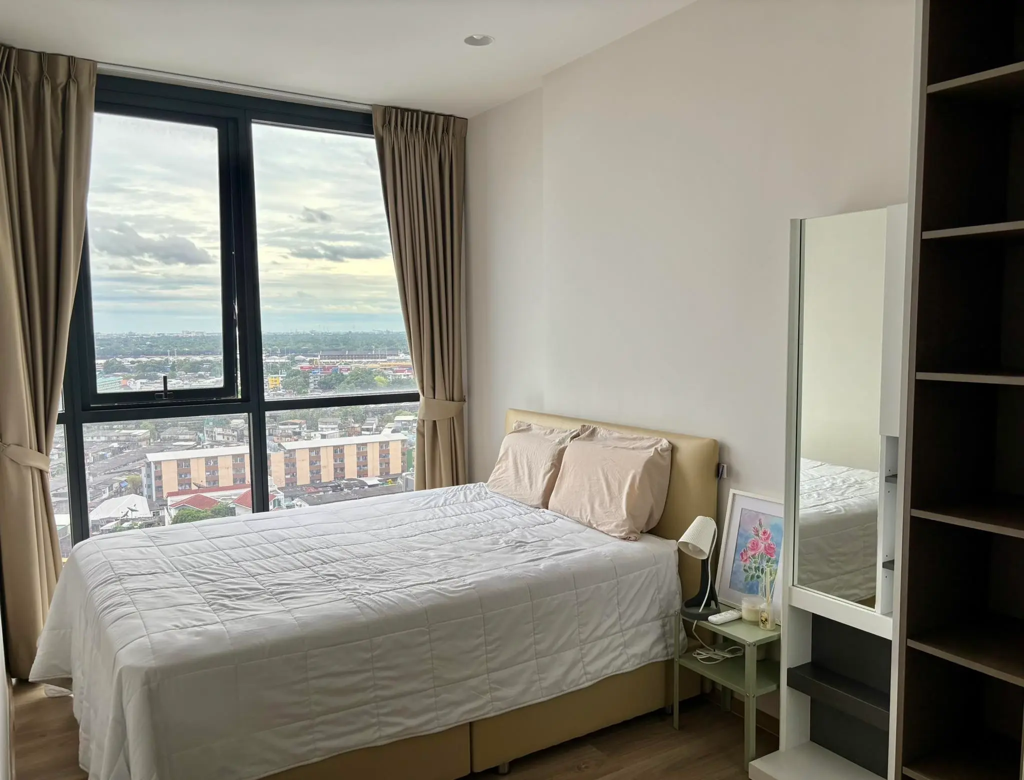 1 Bed/ 1 Bath Oka Haus