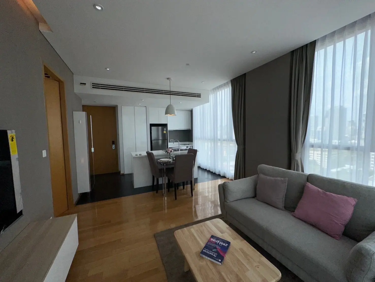 1 bed/ 1 bath Aequa Sukhumvit 49