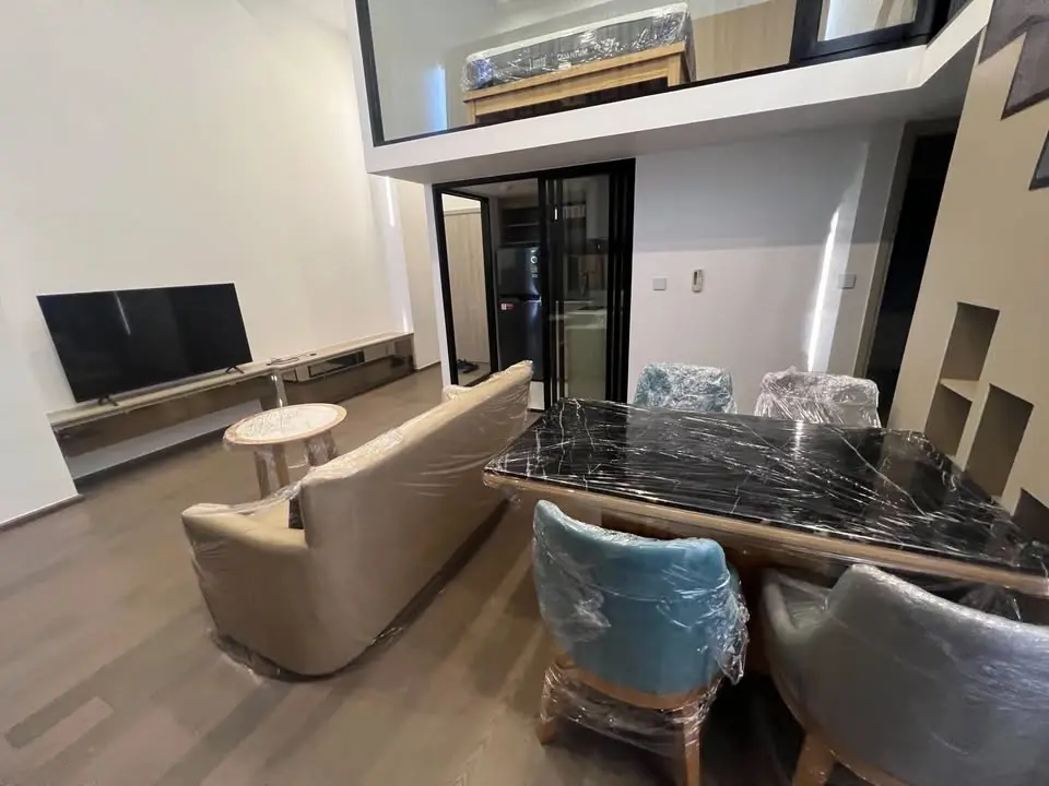 2 bed/ 2 bath Park Origin Ratchathewi