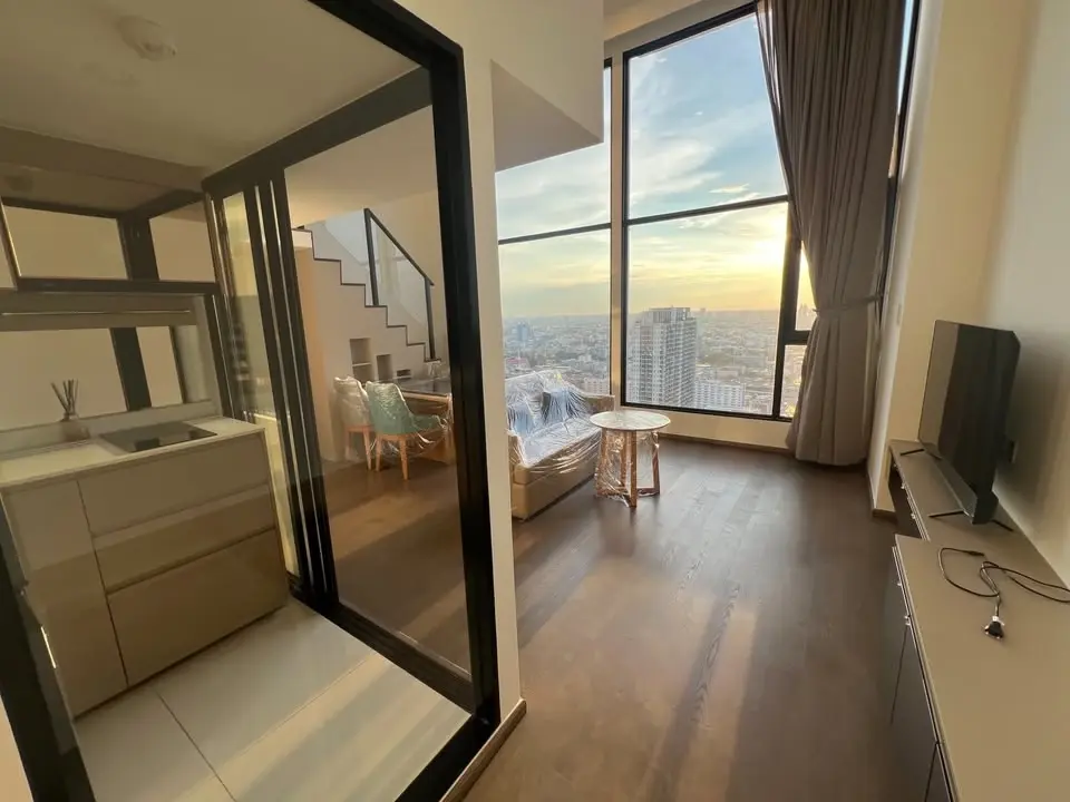 2 bed/ 2 bath Park Origin Ratchathewi
