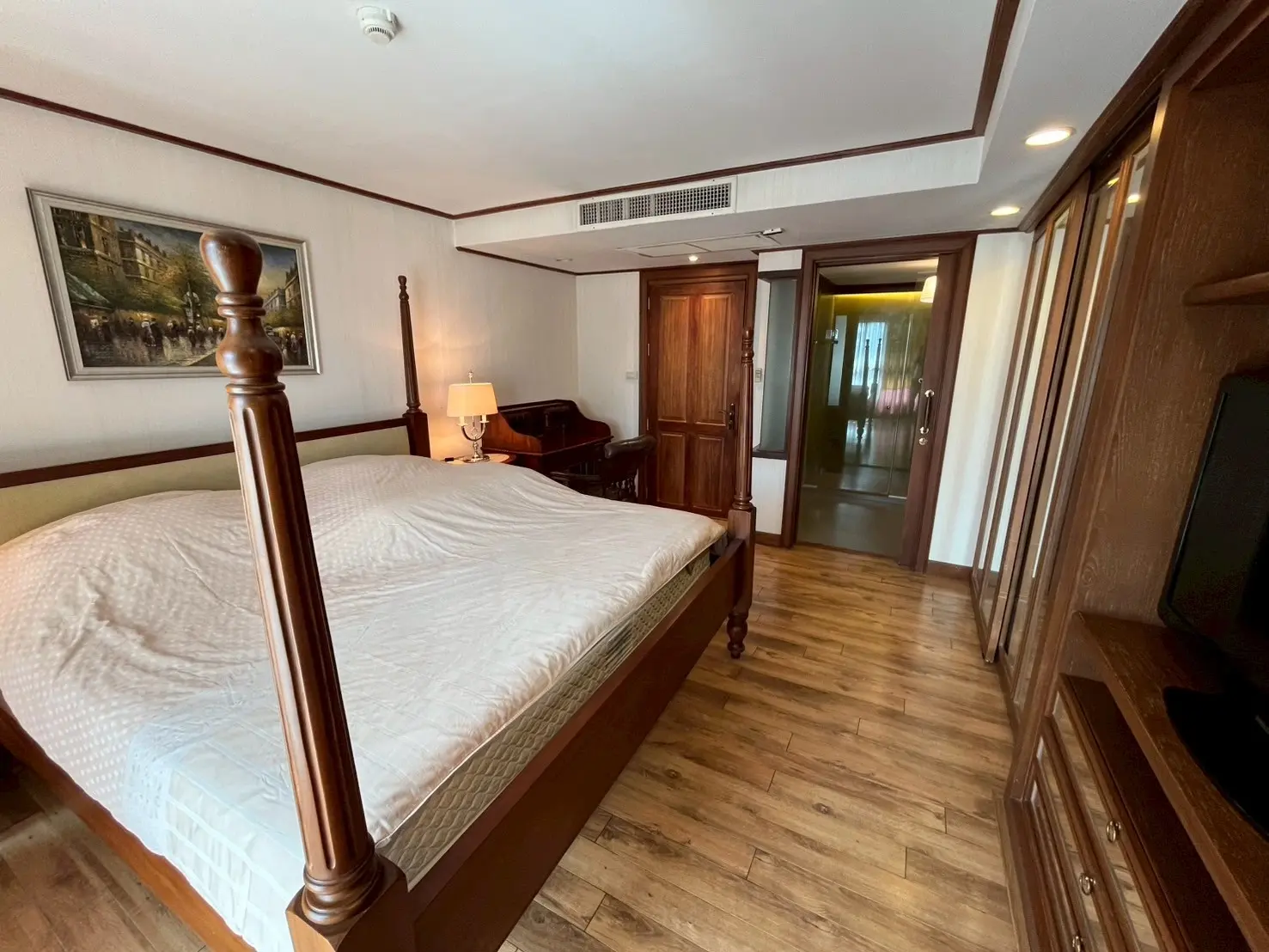 7 Bed/ 8 Bath Penthouse. Navin Court