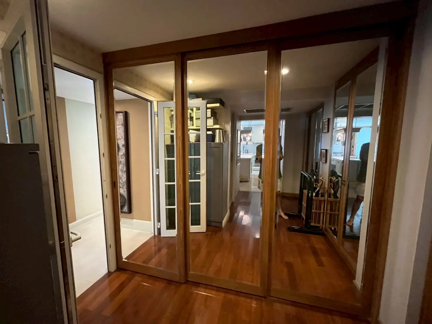7 Bed/ 8 Bath Penthouse. Navin Court
