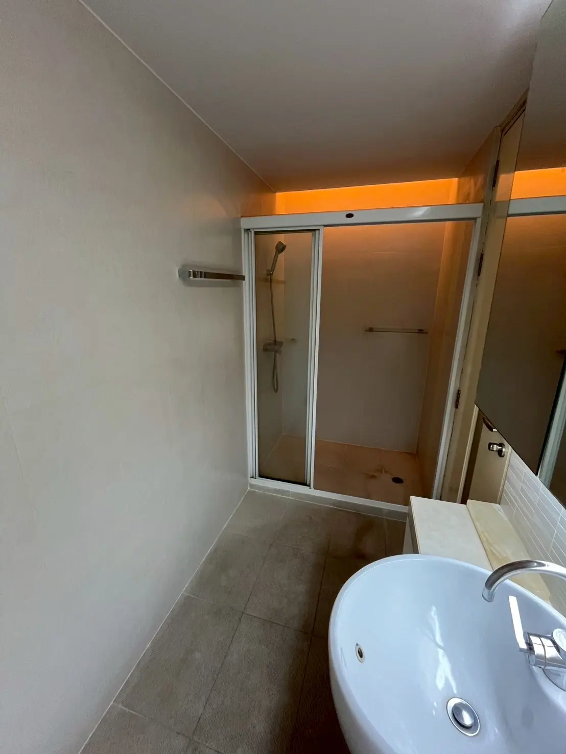 7 Bed/ 8 Bath Penthouse. Navin Court