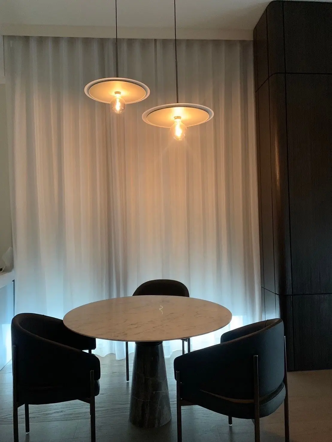 1 Bed/ 2 Bath Scope Langsuan