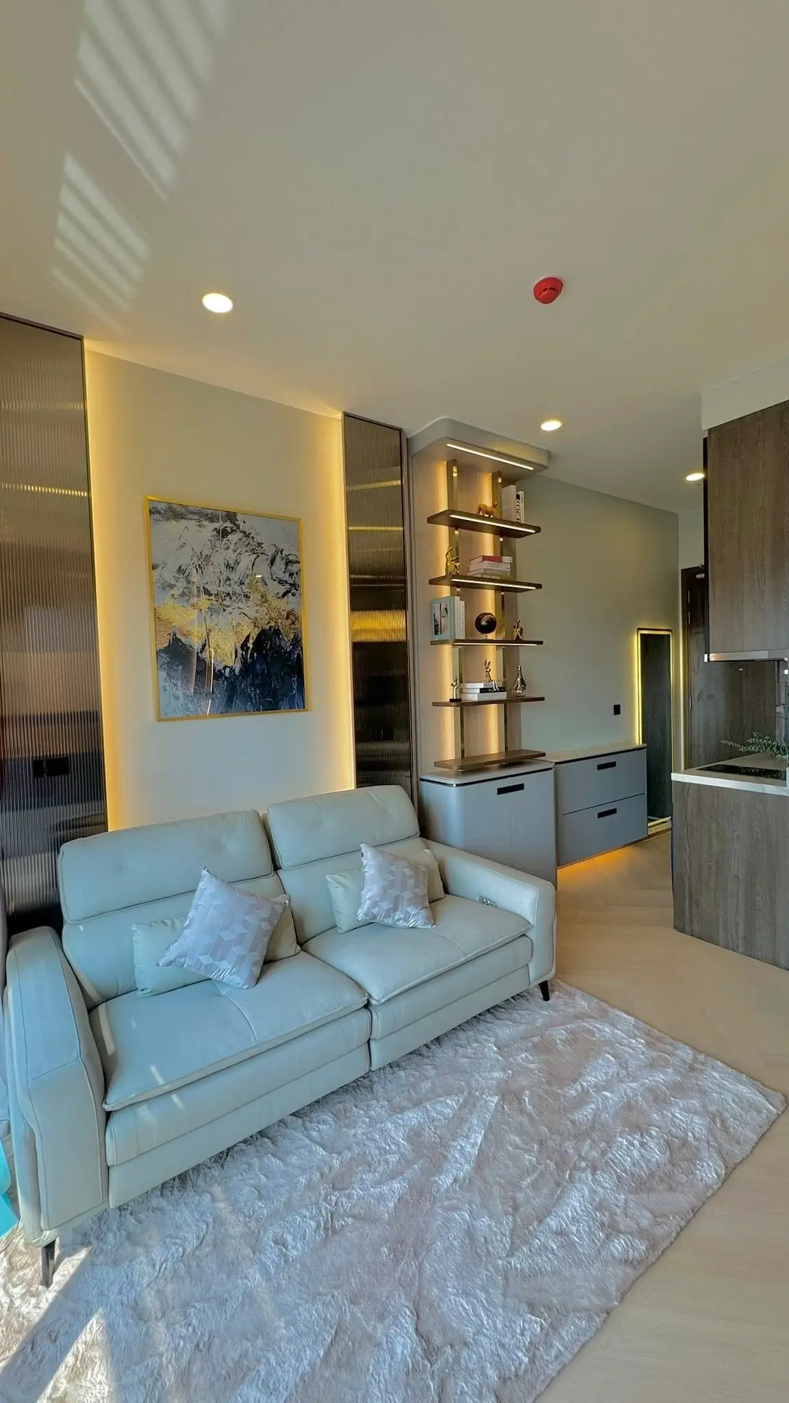 2 bed/ 1 bath Park Origin Thonglor