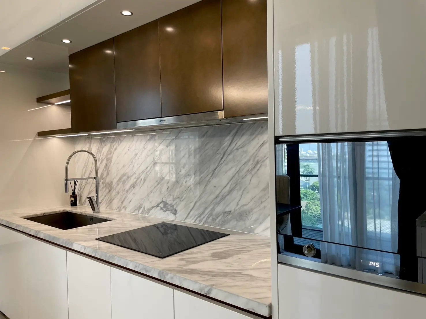2 bed/ 2 bath The Monument Thonglor