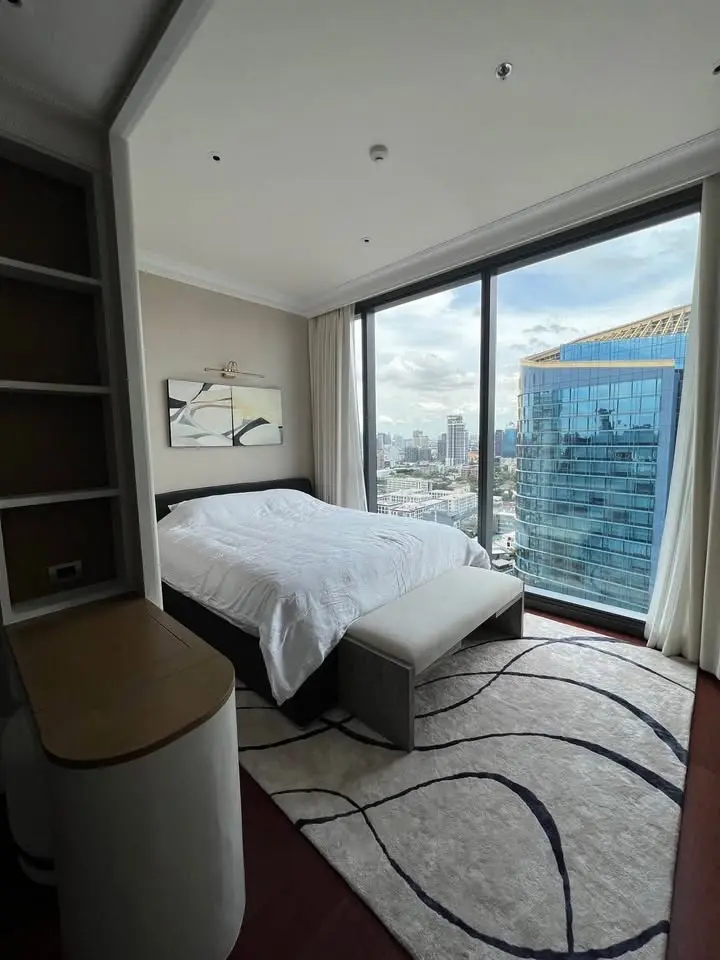 3 bed, 3 bath KHUN by YOO