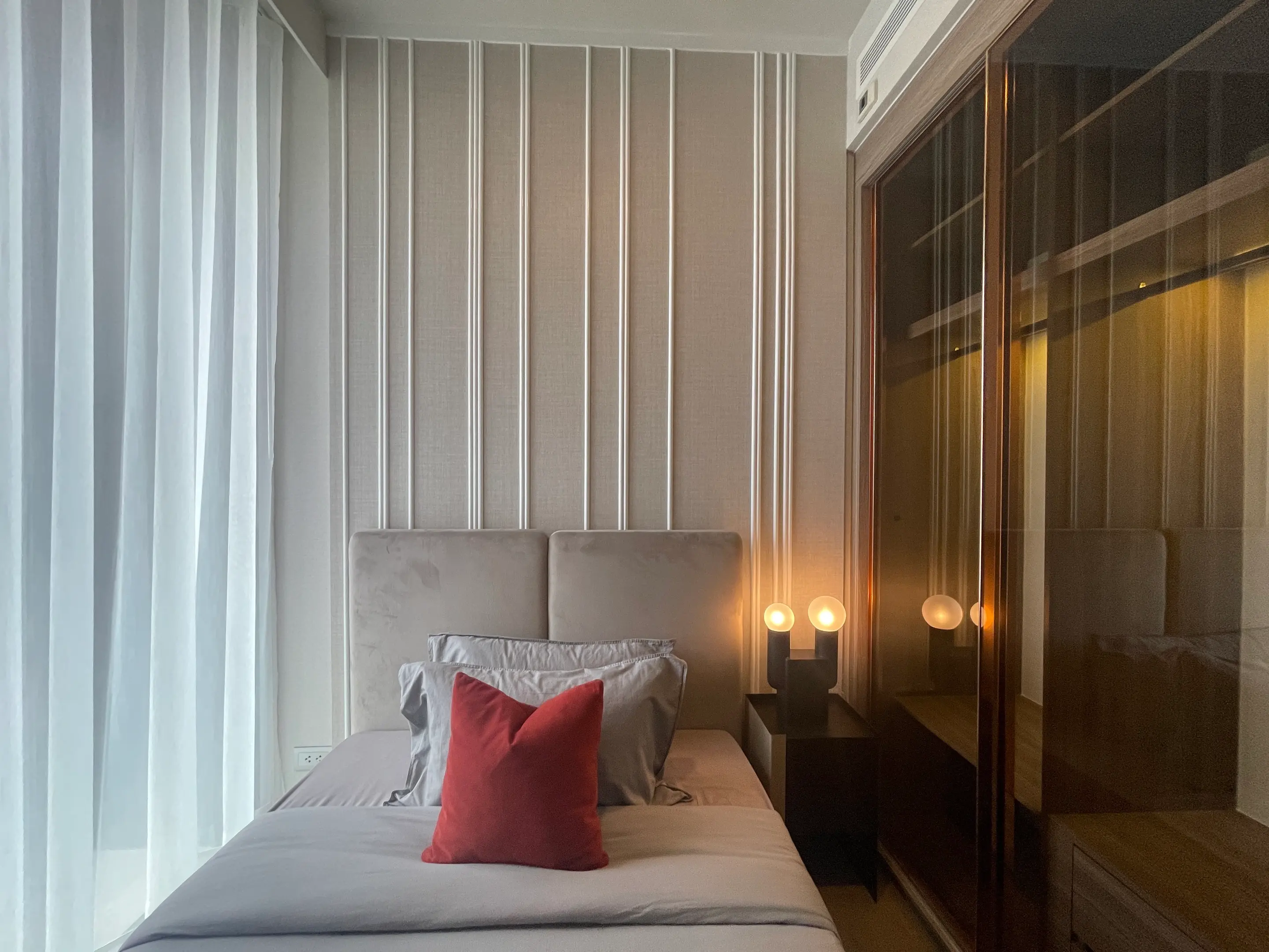 2 bed/ 2 bath Celes Asoke